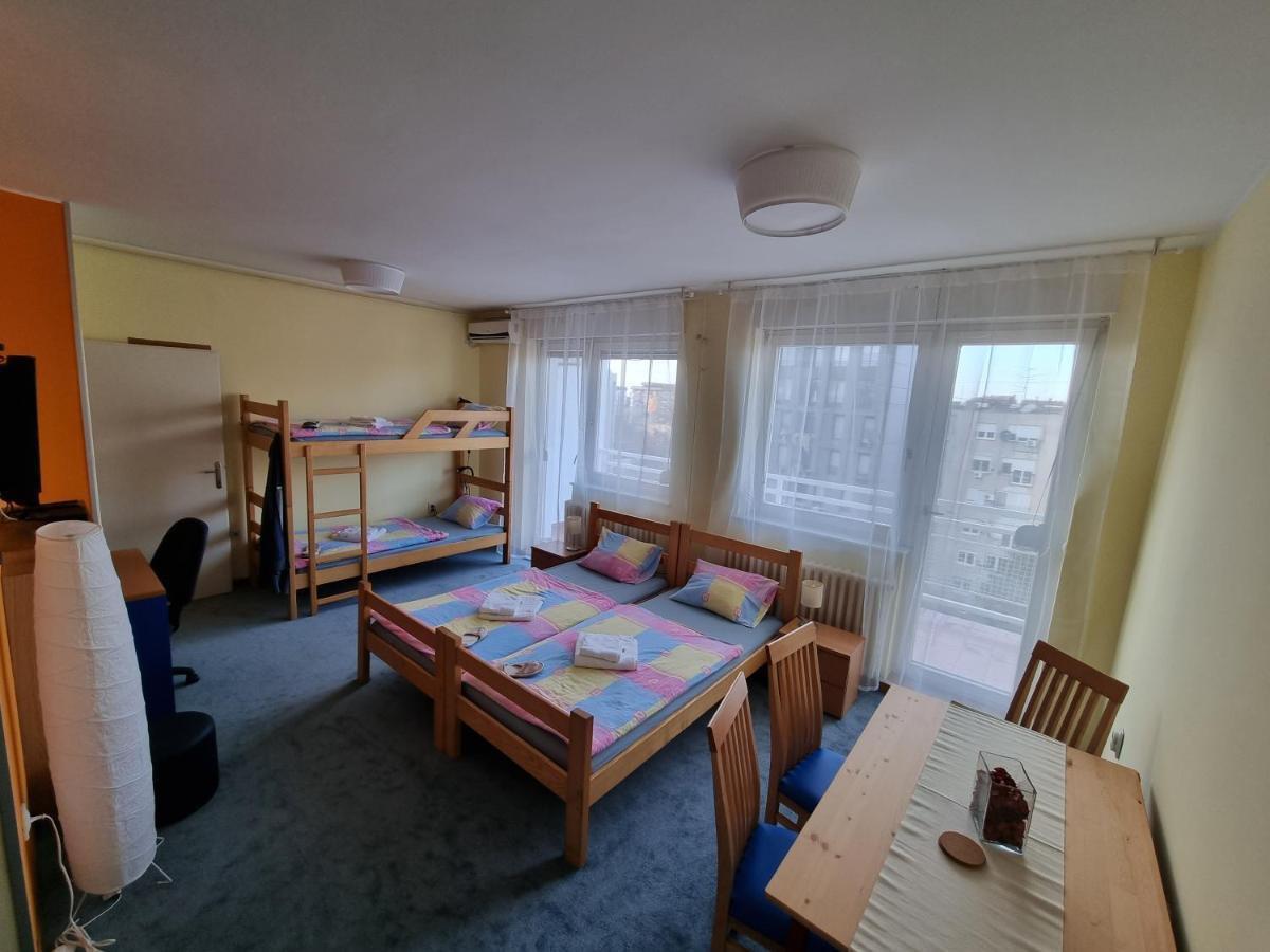 Spirit Hostel And Apartments Belgrade Exterior photo