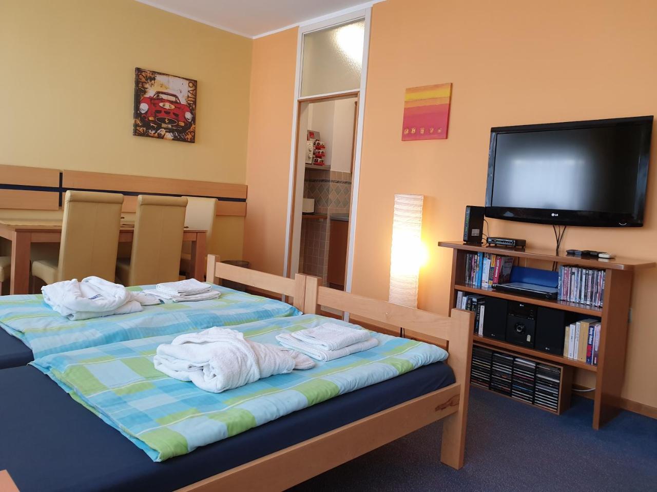 Spirit Hostel And Apartments Belgrade Exterior photo