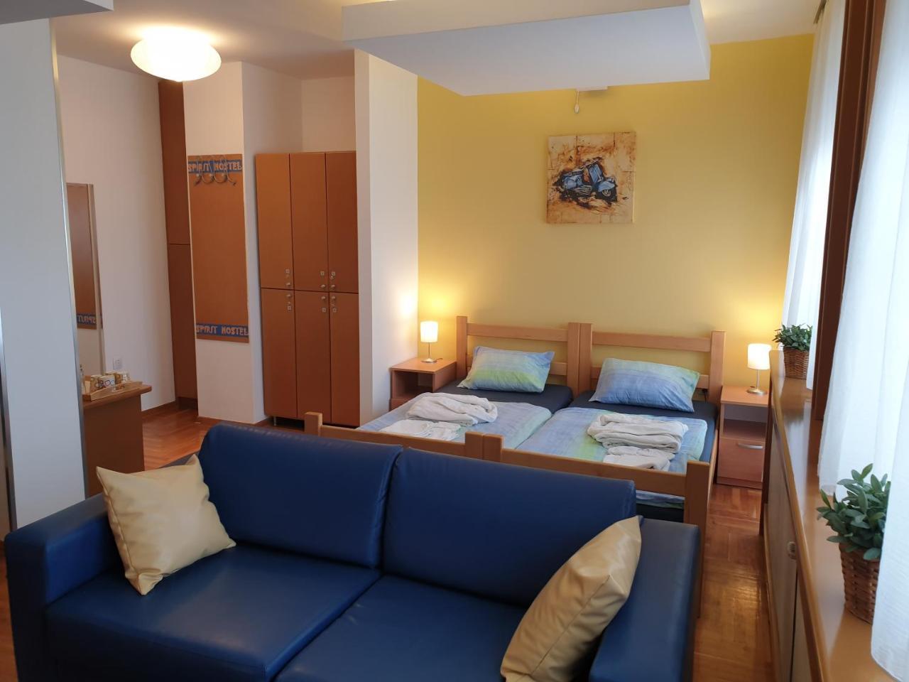 Spirit Hostel And Apartments Belgrade Exterior photo